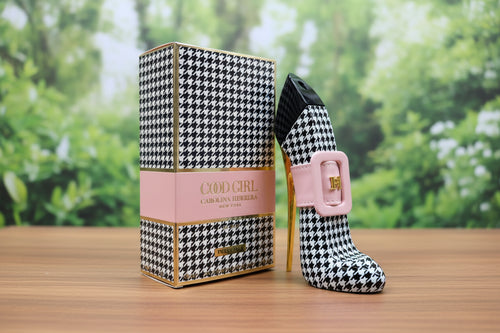 Good Girl Blush Tweed Talk Carolina 80ML